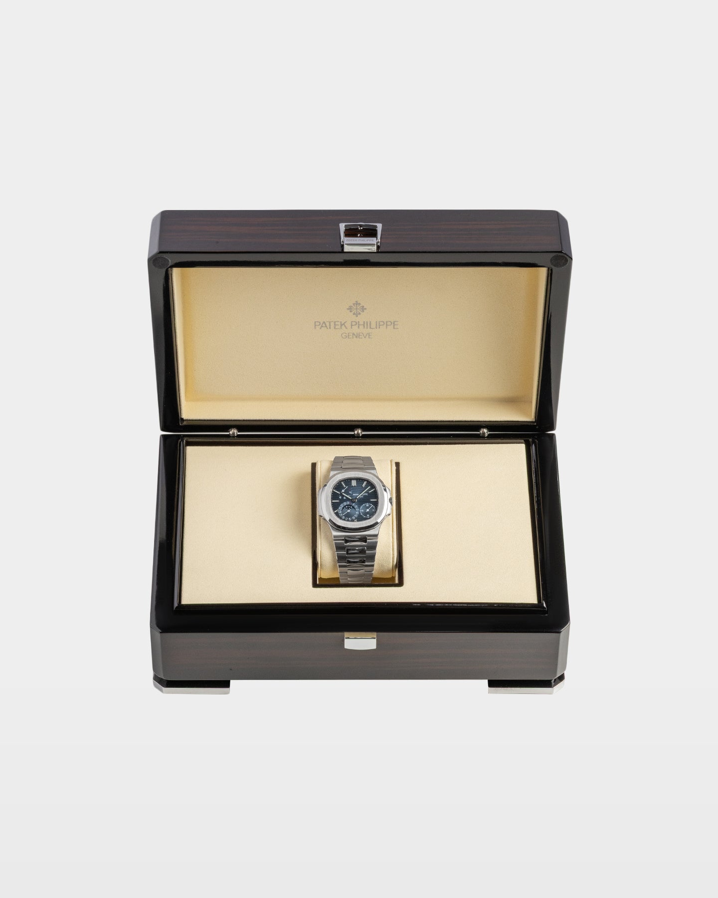 Patek Philippe Nautilus 5712/1A | Mens Luxury Watches at The Ice Champ DFW