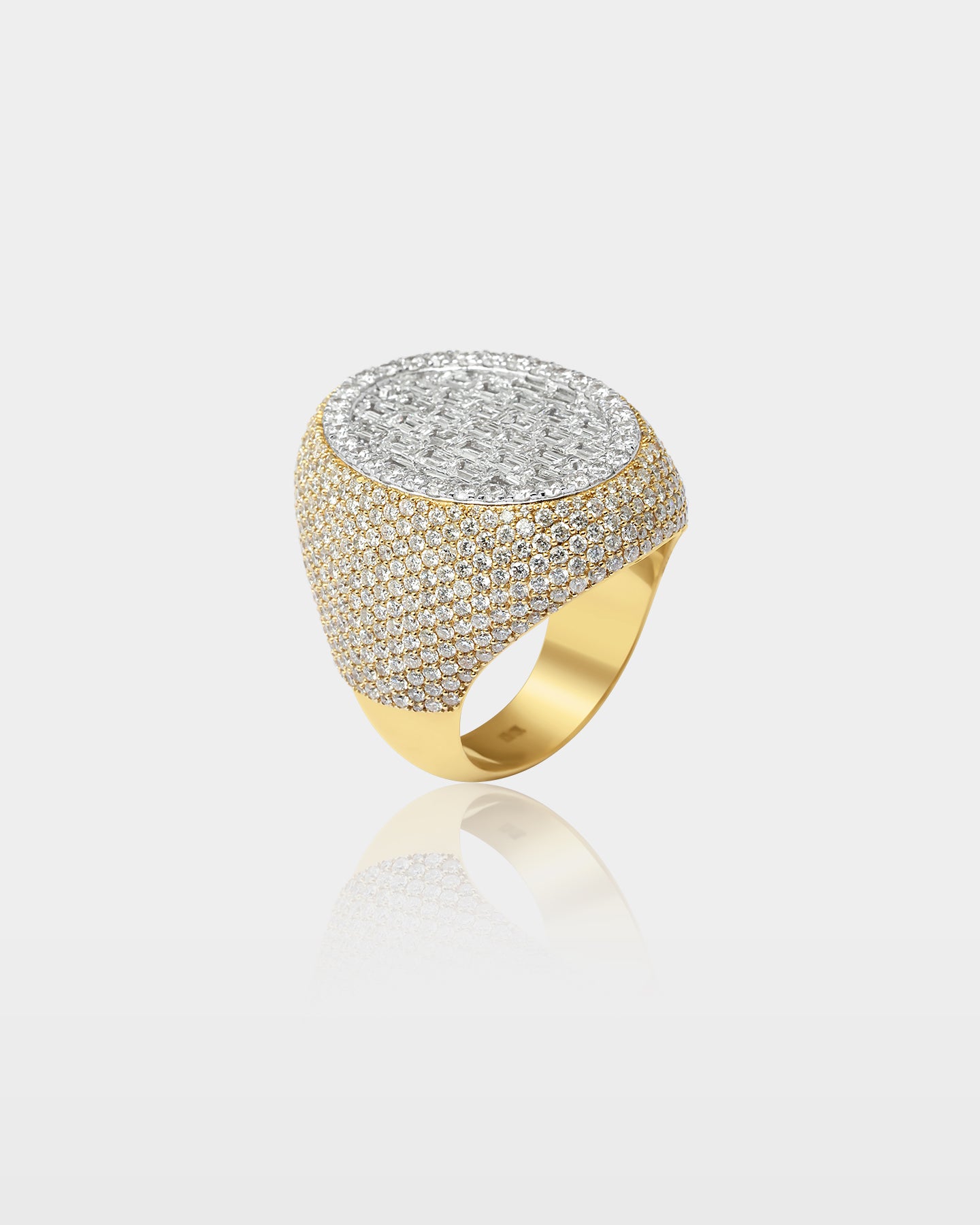 Two-Tone Oval Emerald and Round Diamond Cluster Ring | The Ice Champ Grapevine, Texas