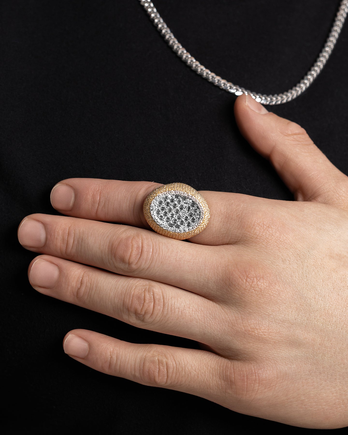 Two-Tone Oval Emerald and Round Diamond Cluster Ring | The Ice Champ Grapevine, Texas